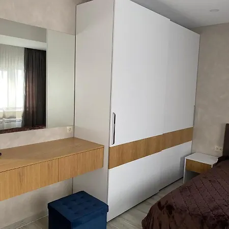 Dream House 公寓 *